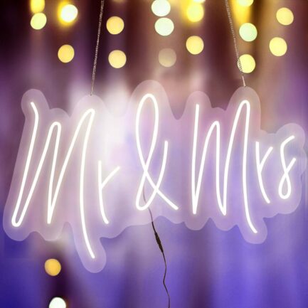 Mr and Mrs Neon Light Sign, LED Reusable Wall DÃ©cor Lights With 5ft Hanging Chain 33"